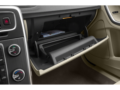 2015 Volvo V60 T5 Drive-E Premier