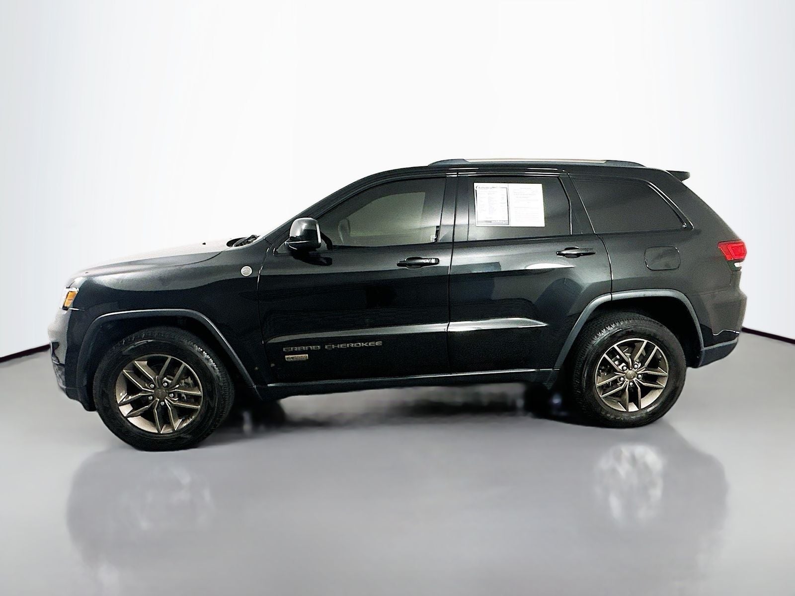 2016 Jeep Grand Cherokee 75th Anniversary