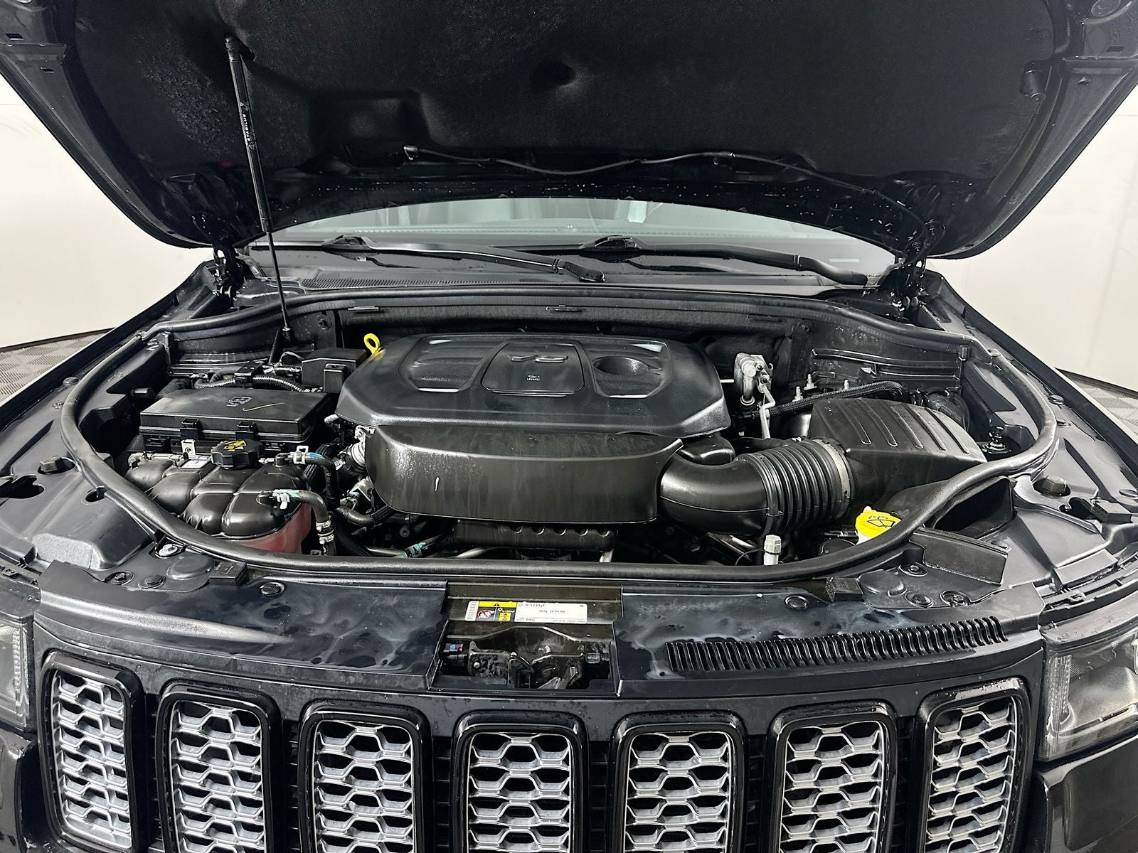 2021 Jeep Grand Cherokee Laredo X 4x4