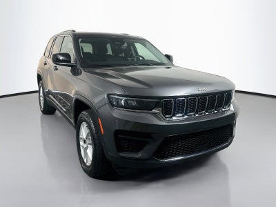 2023 Jeep Grand Cherokee Laredo 4x4