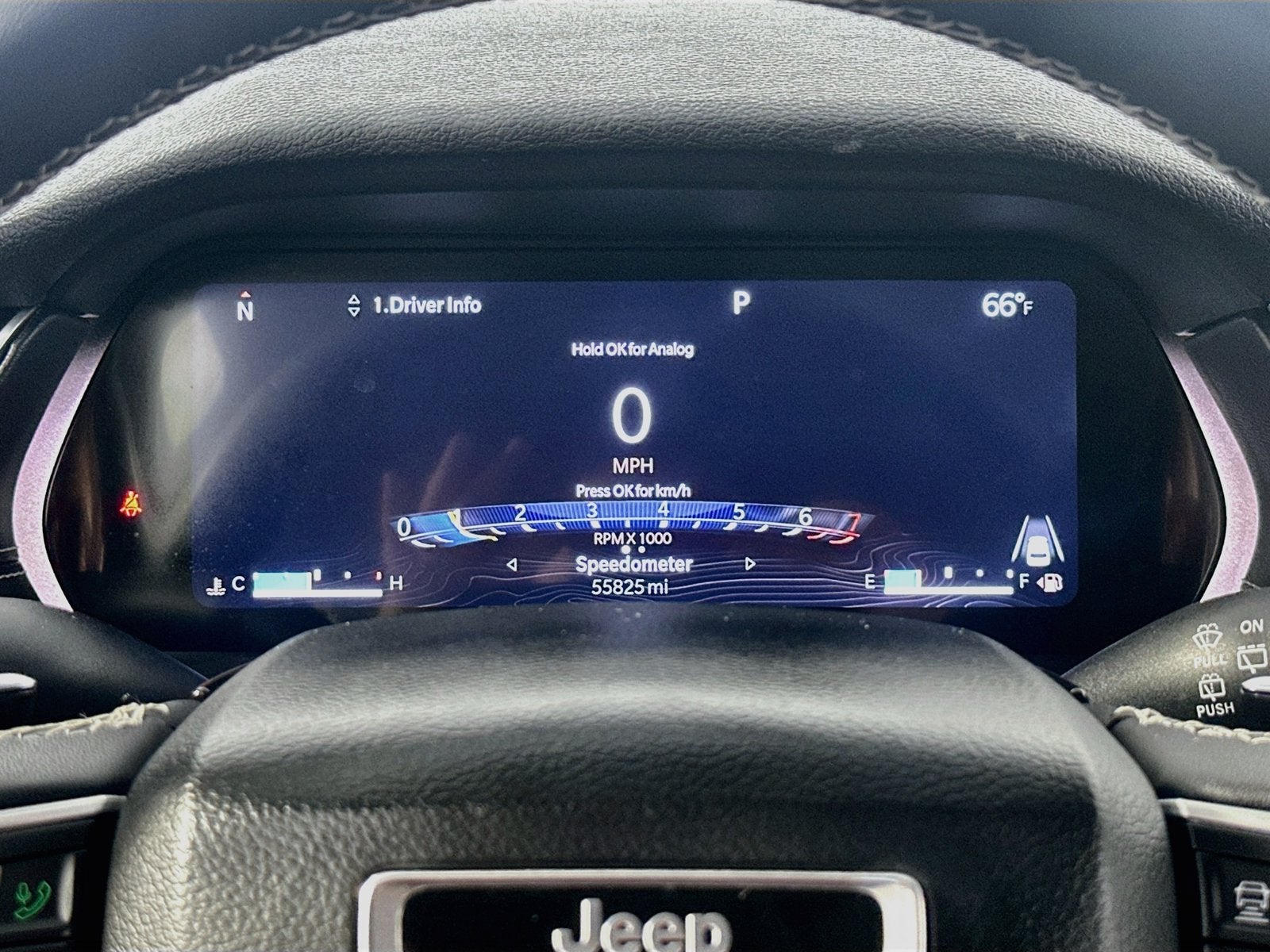 2023 Jeep Grand Cherokee Laredo 4x4