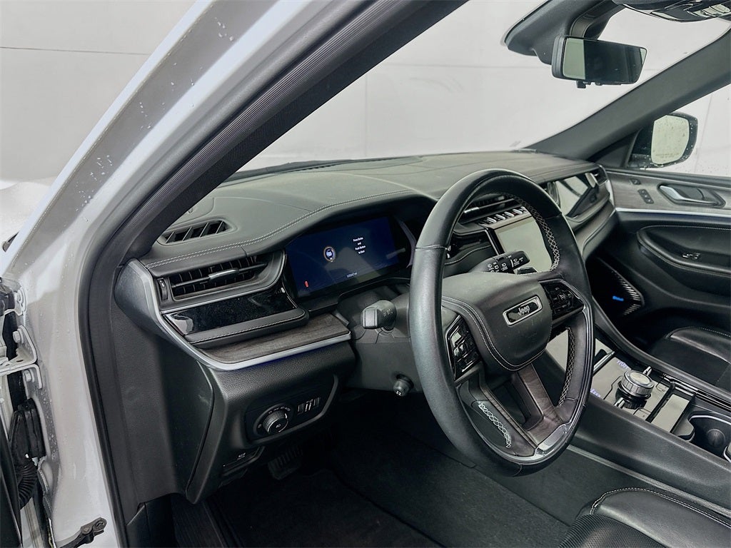 2022 Jeep Grand Cherokee Overland 4x4