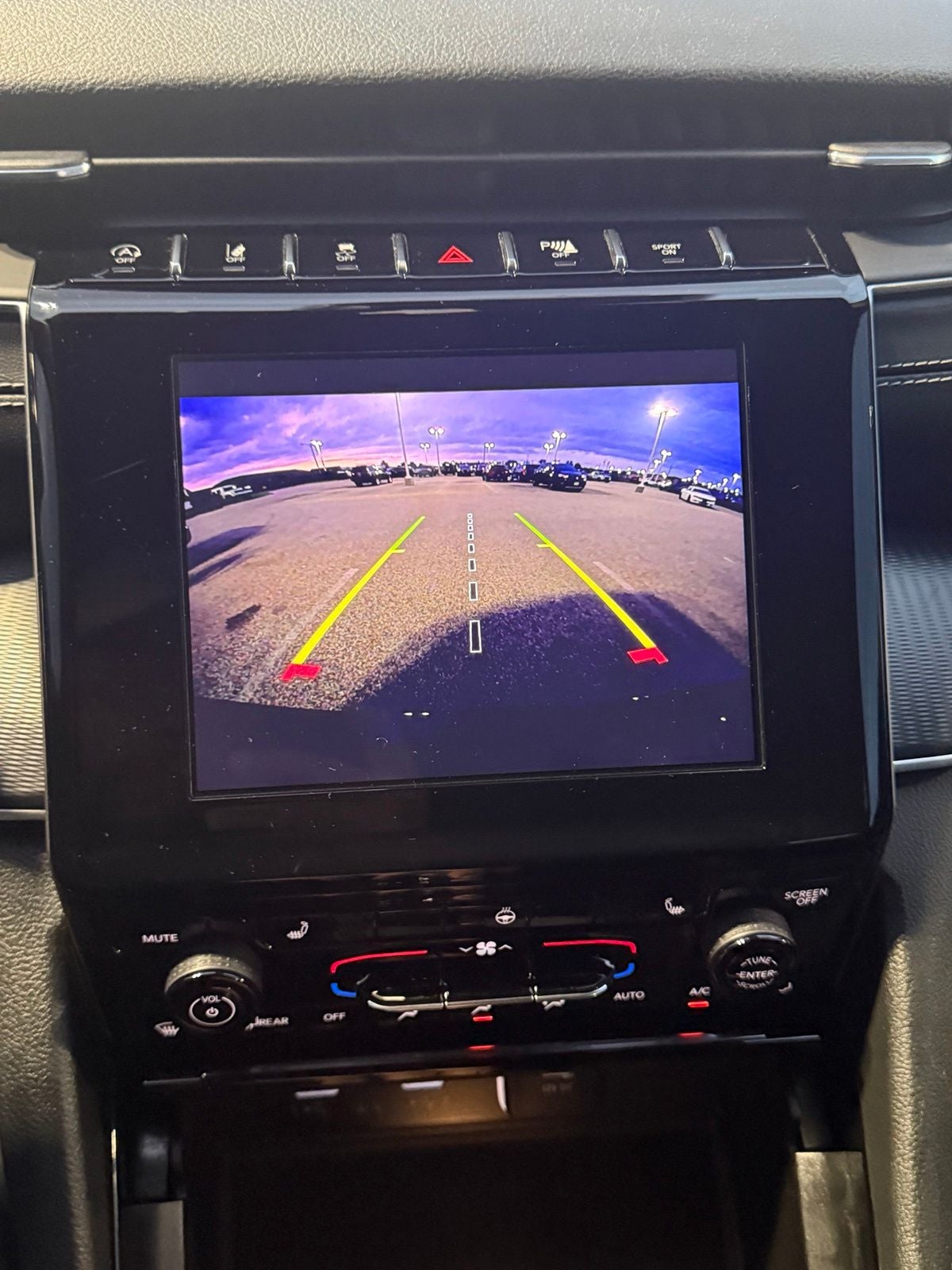 2023 Jeep Grand Cherokee L Altitude 4x2