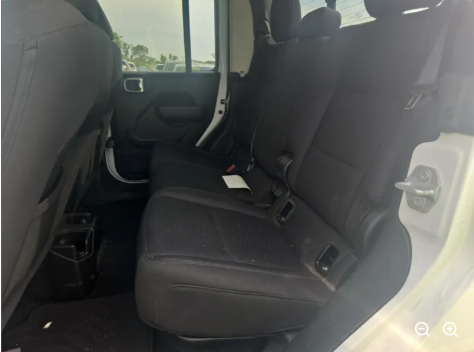 2022 Jeep Gladiator Altitude 4x4