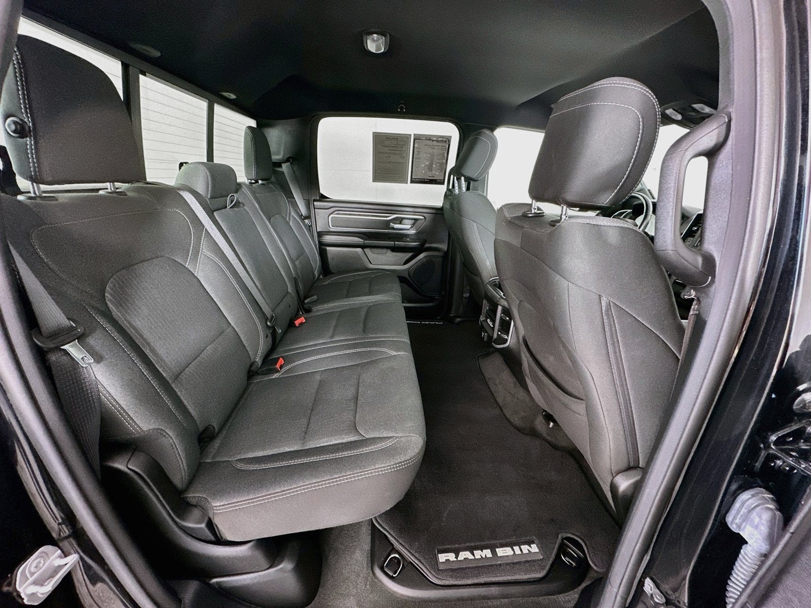 2020 RAM 1500 Big Horn Crew Cab 4x4 5'7' Box