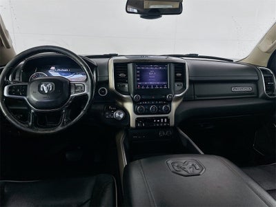 2019 RAM 1500 Laramie Crew Cab 4x4 5'7' Box