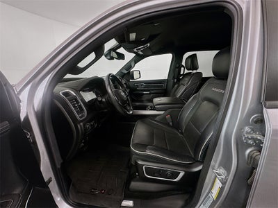 2020 RAM 1500 Laramie Crew Cab 4x4 5'7' Box