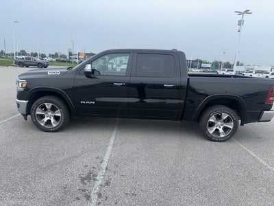 2022 RAM 1500 Laramie Crew Cab 4x4 5'7' Box