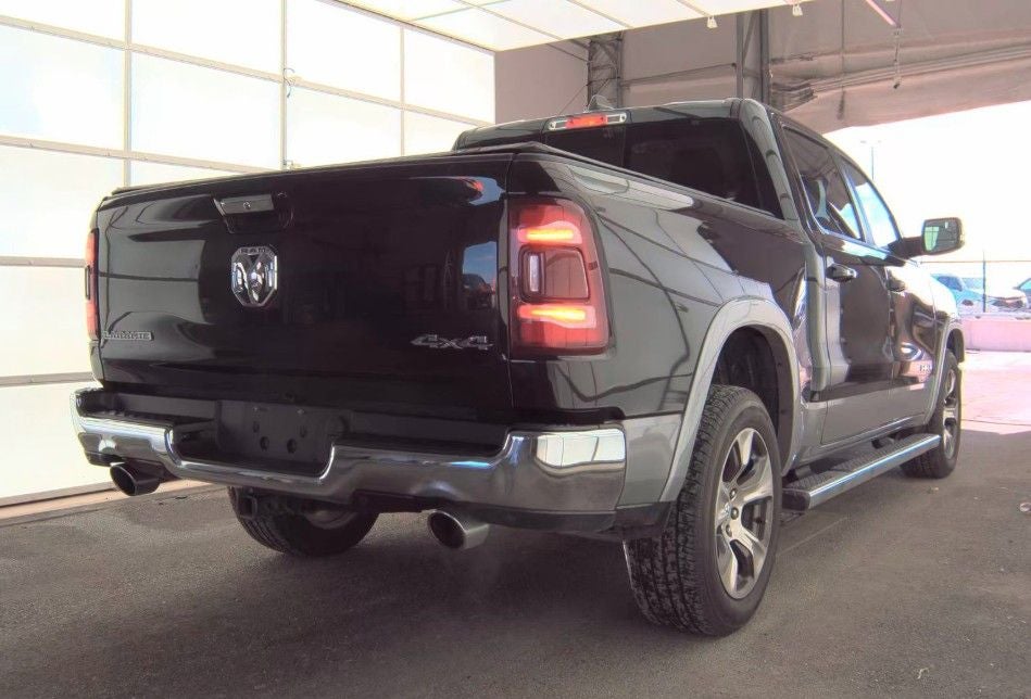 2019 RAM 1500 Laramie Crew Cab 4x4 5'7' Box