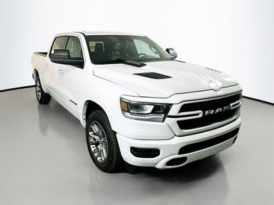 2021 RAM 1500 Laramie Crew Cab 4x4 5'7' Box