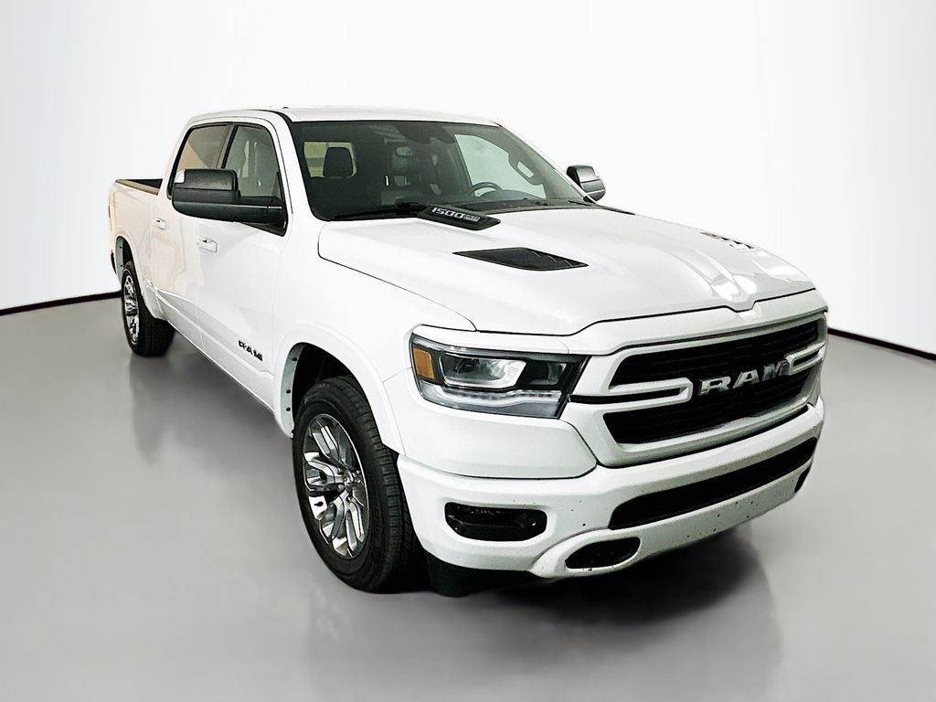 2021 RAM 1500 Laramie Crew Cab 4x4 5'7' Box
