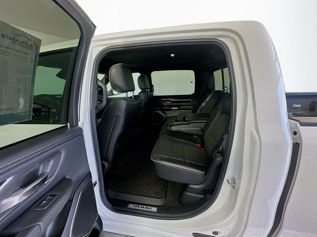 2021 RAM 1500 Laramie Crew Cab 4x4 5'7' Box