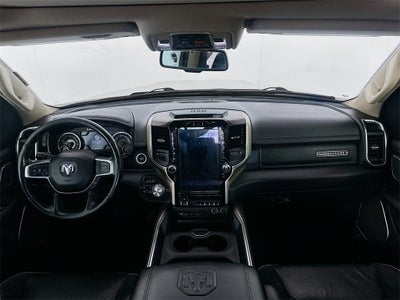 2019 RAM 1500 Laramie Crew Cab 4x4 5'7' Box