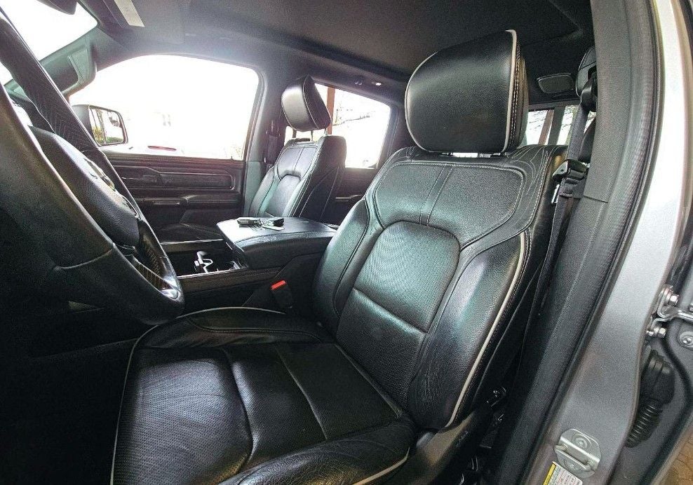 2019 RAM 1500 Limited Crew Cab 4x4 6'4' Box