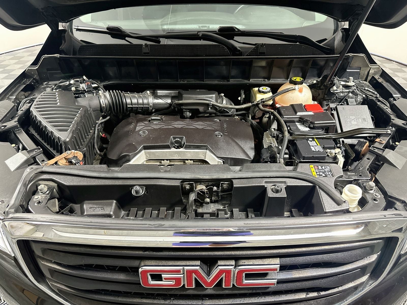 2018 GMC Acadia SLE-1