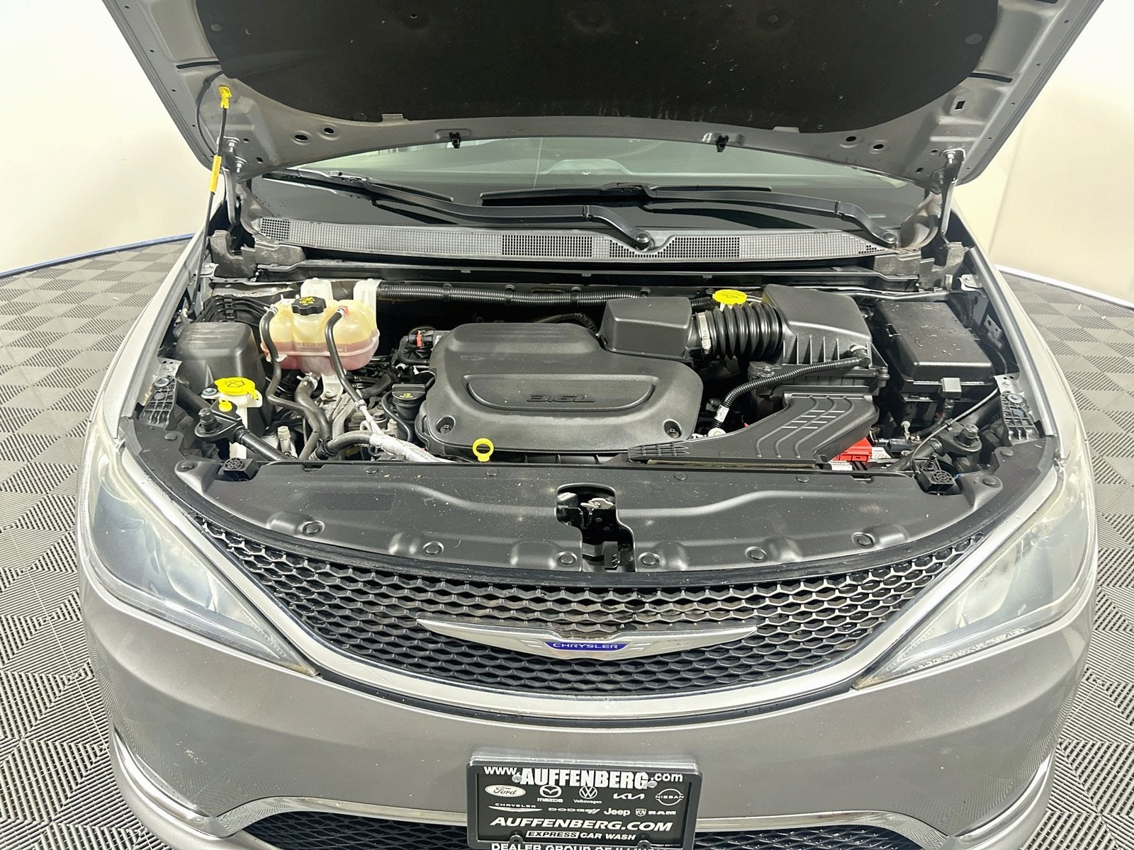 2019 Chrysler Pacifica Touring L