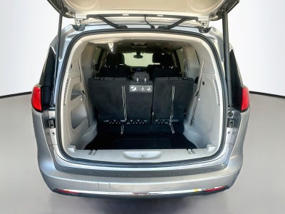 2017 Chrysler Pacifica Touring Plus