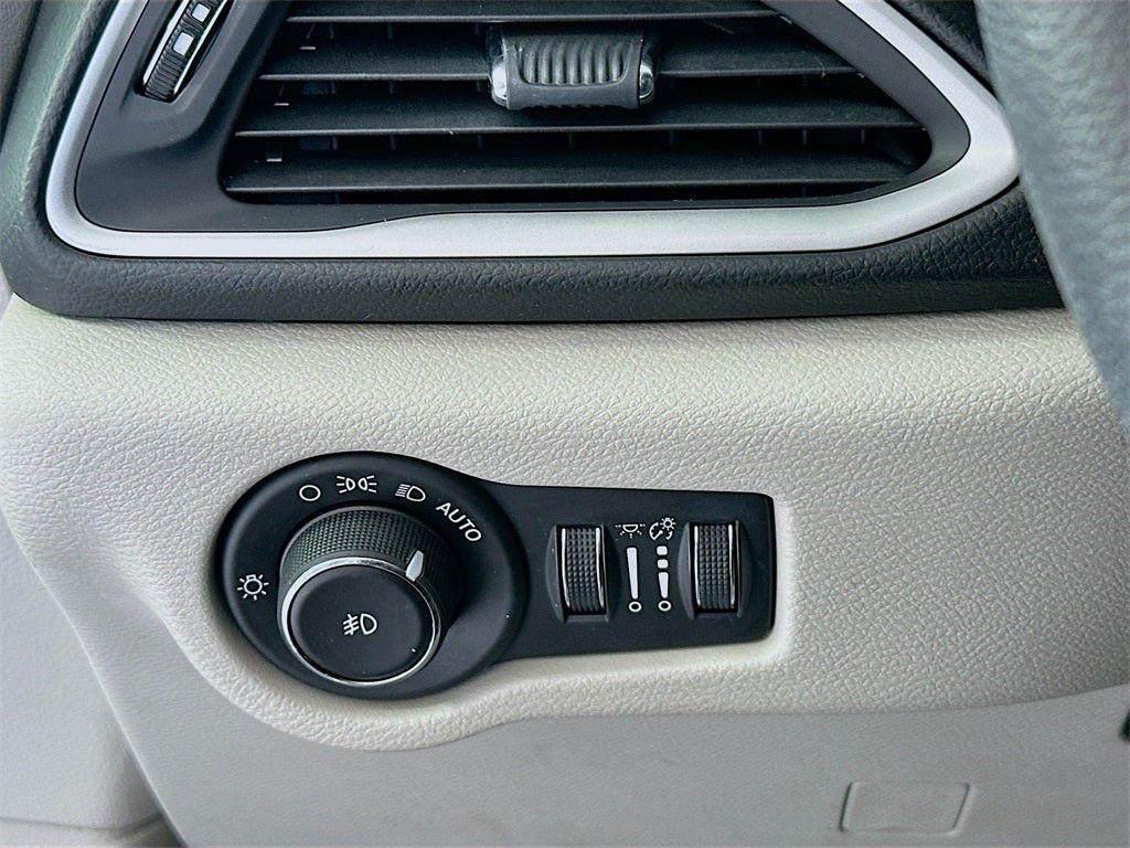 2018 Chrysler Pacifica Touring Plus