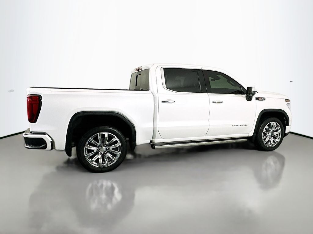 2023 GMC Sierra 1500 4WD Crew Cab Short Box Denali