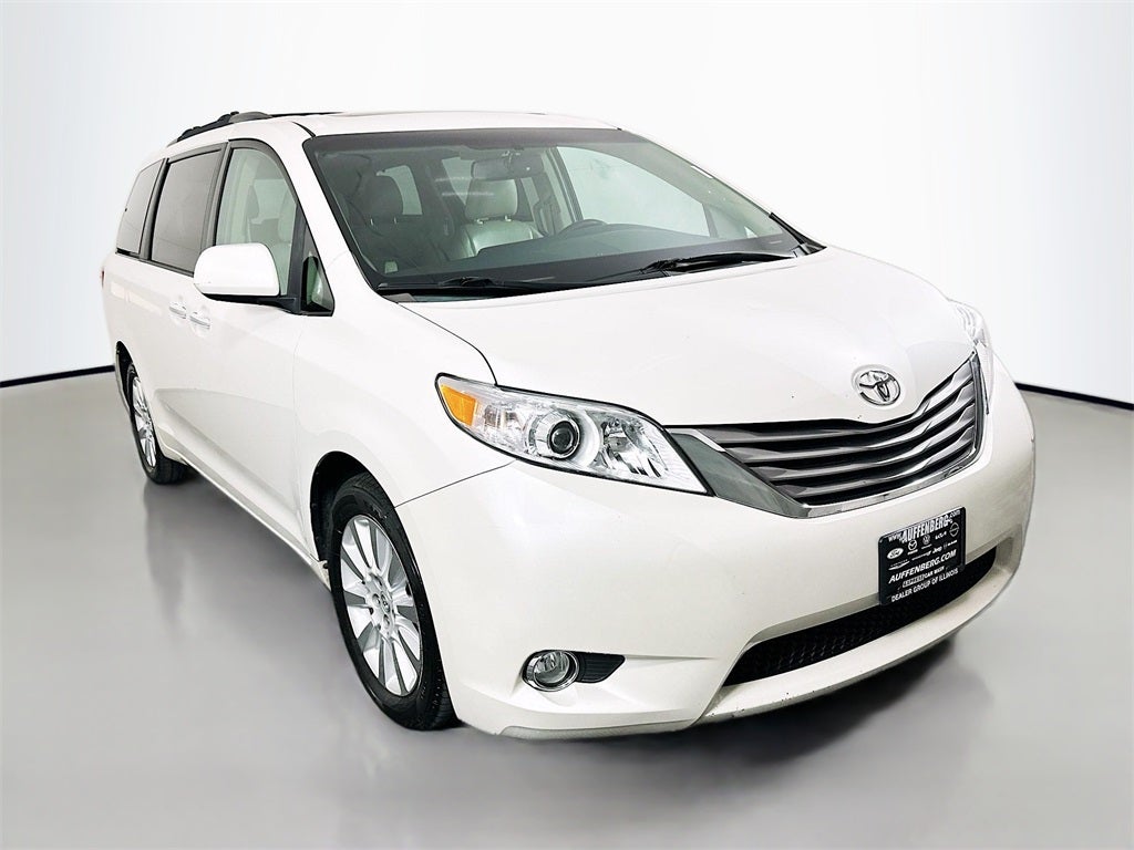 2015 Toyota Sienna XLE Premium 7 Passenger