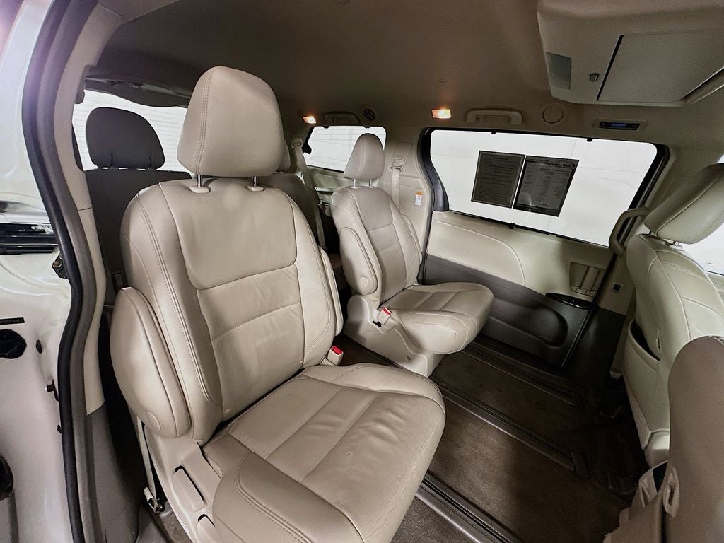 2015 Toyota Sienna XLE Premium 7 Passenger