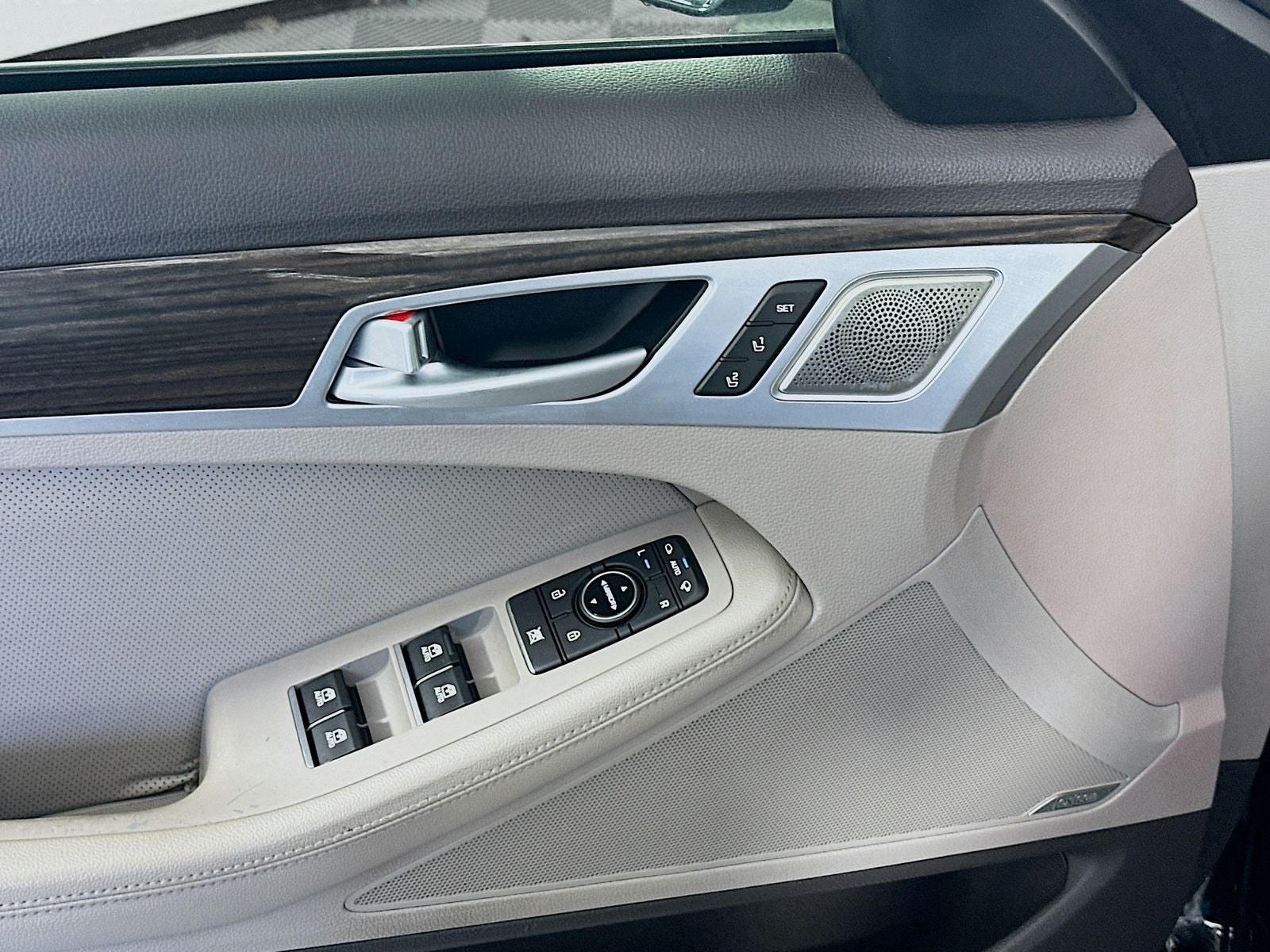 2019 Genesis G80 3.8