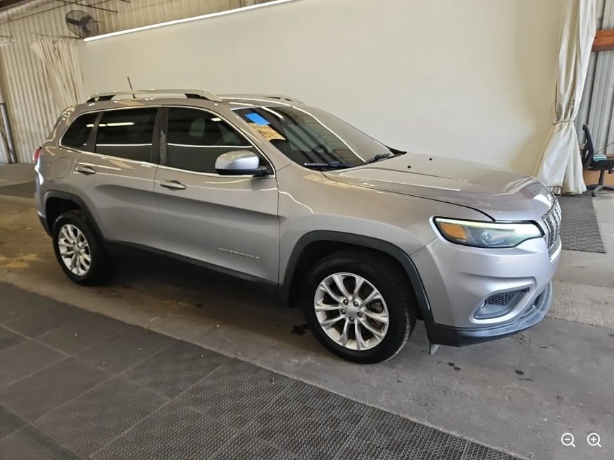 2019 Jeep Cherokee Latitude