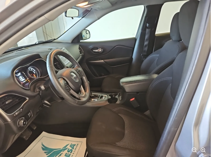 2019 Jeep Cherokee Latitude