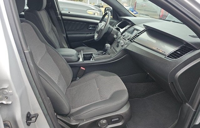 2016 Ford Taurus SEL