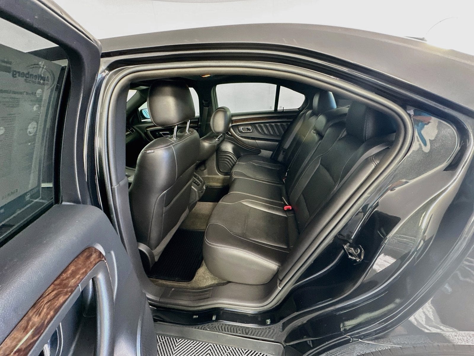 2015 Ford Taurus Limited