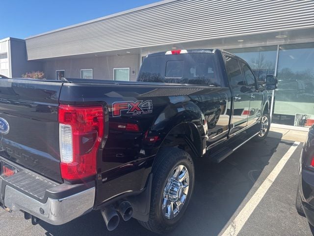 2017 Ford F-350SD Lariat