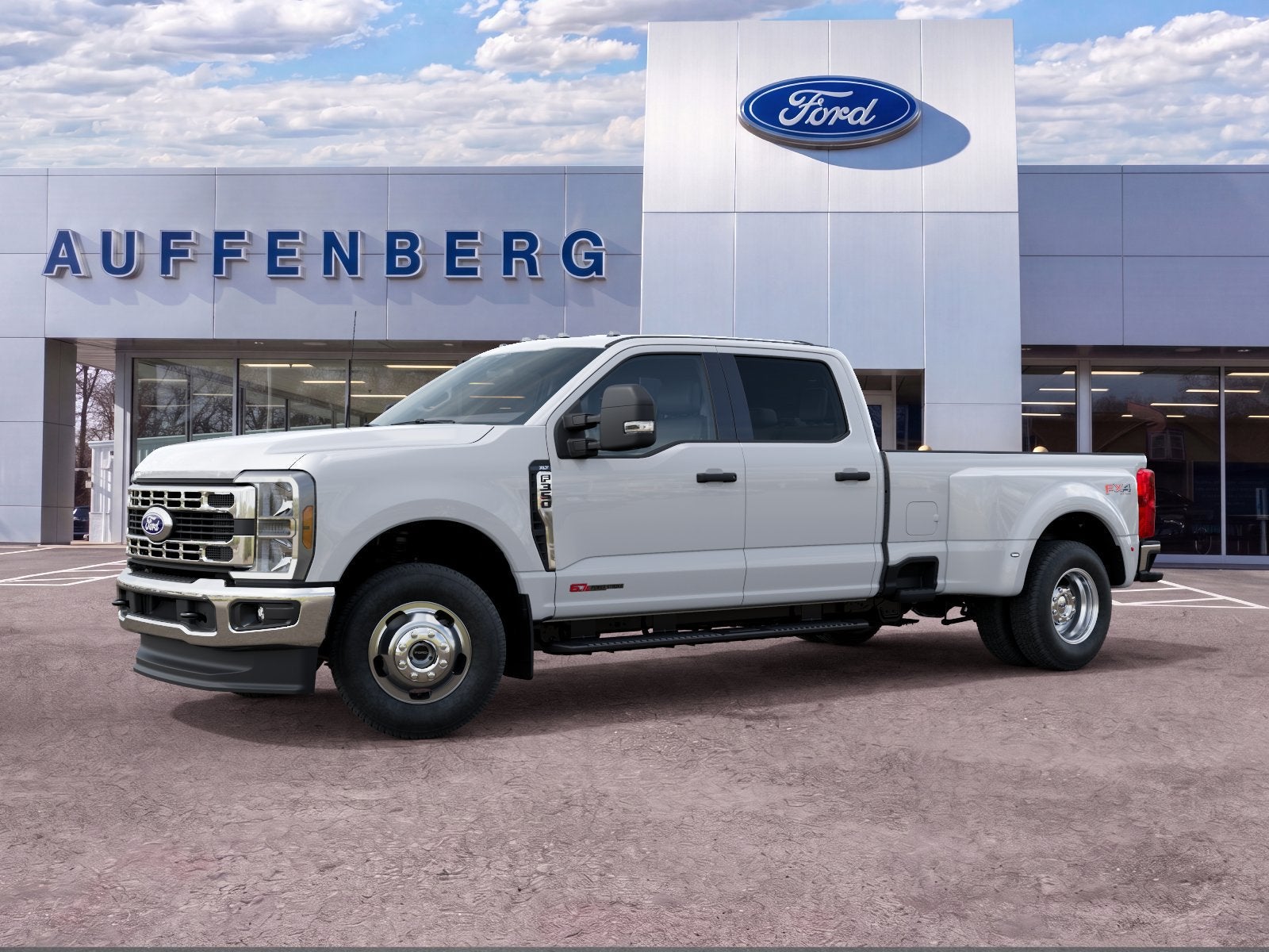 2027 Ford F-350SD XLT DRW