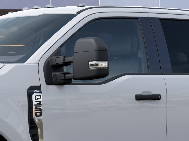 2027 Ford F-350SD XLT DRW