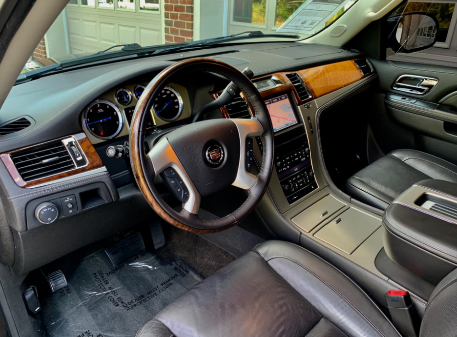 2013 Cadillac Escalade Premium