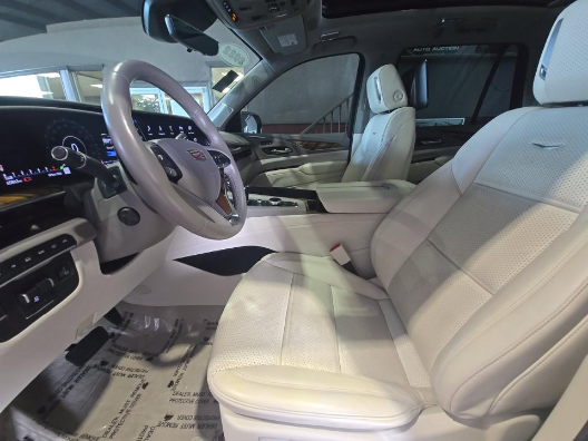 2022 Cadillac Escalade Premium Luxury Platinum
