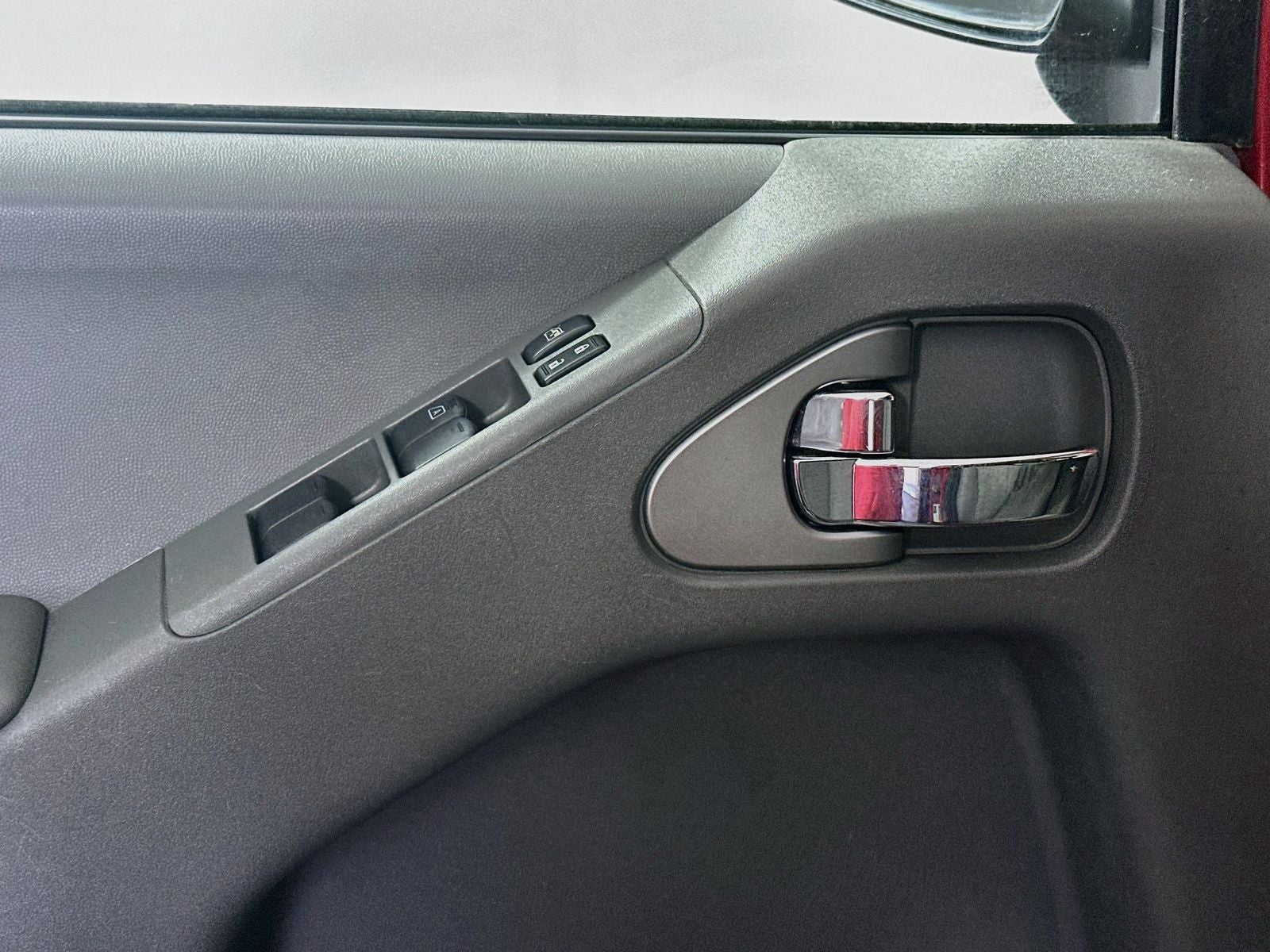 2015 Nissan Frontier SV