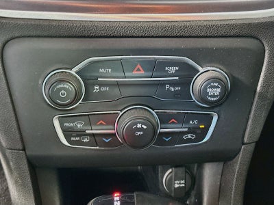 2020 Dodge Charger SXT