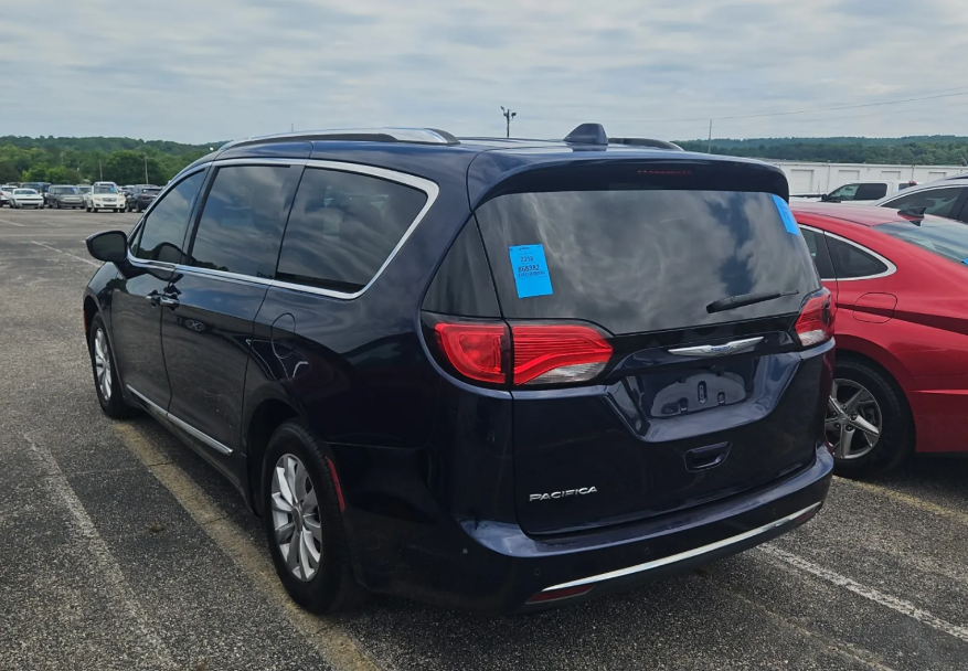 2018 Chrysler Pacifica Touring L