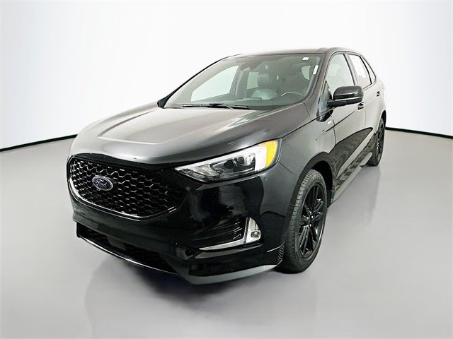 2021 Ford Edge ST Line