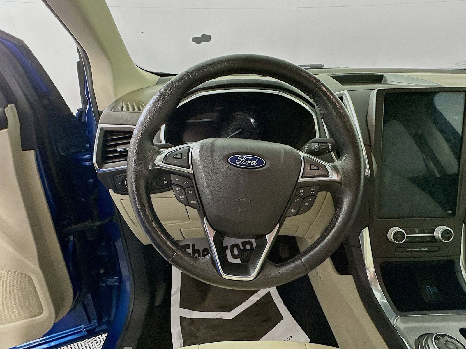 2021 Ford Edge Titanium
