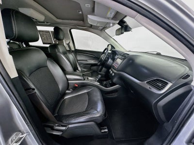 2020 Dodge Journey Crossroad