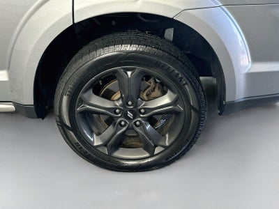 2020 Dodge Journey Crossroad