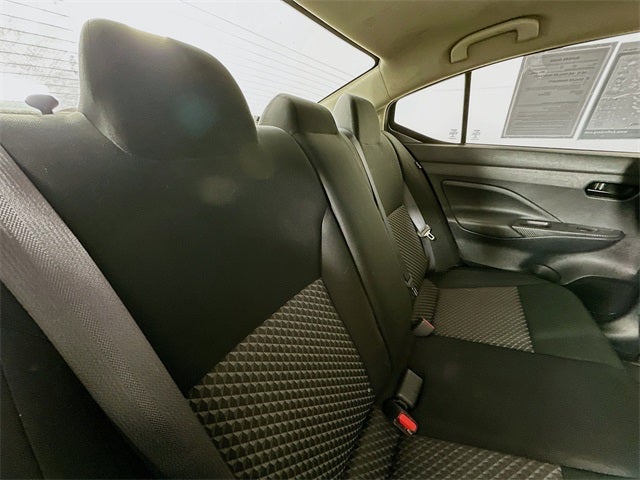 2021 Nissan Versa 1.6 S