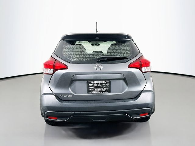 2019 Nissan Kicks S