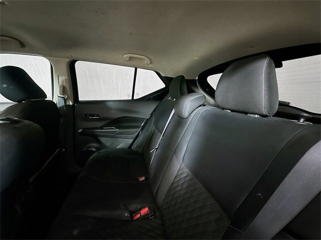 2022 Nissan Kicks SV