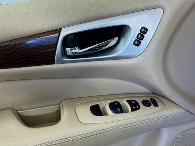 2020 Nissan Pathfinder Platinum