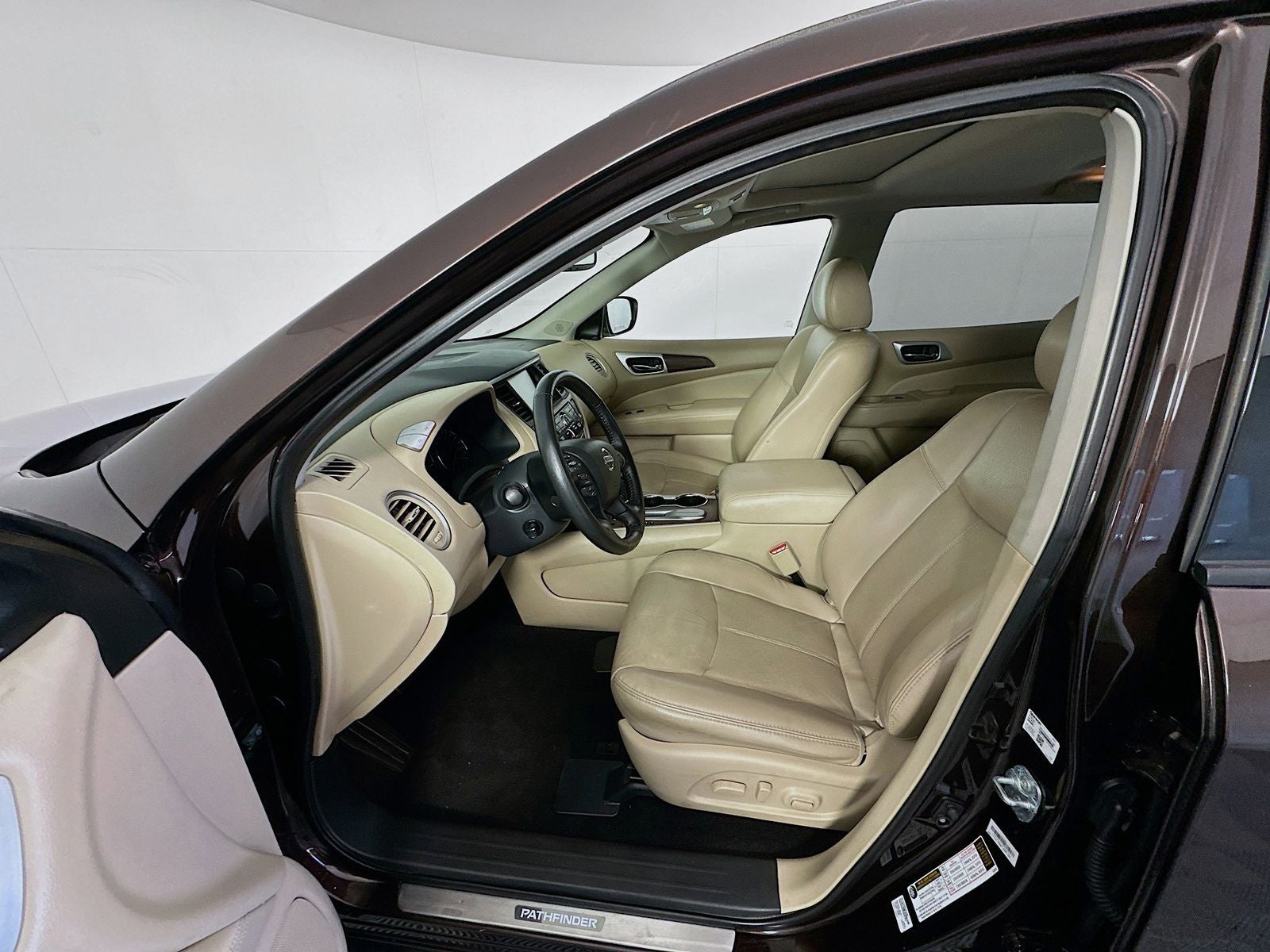 2020 Nissan Pathfinder Platinum