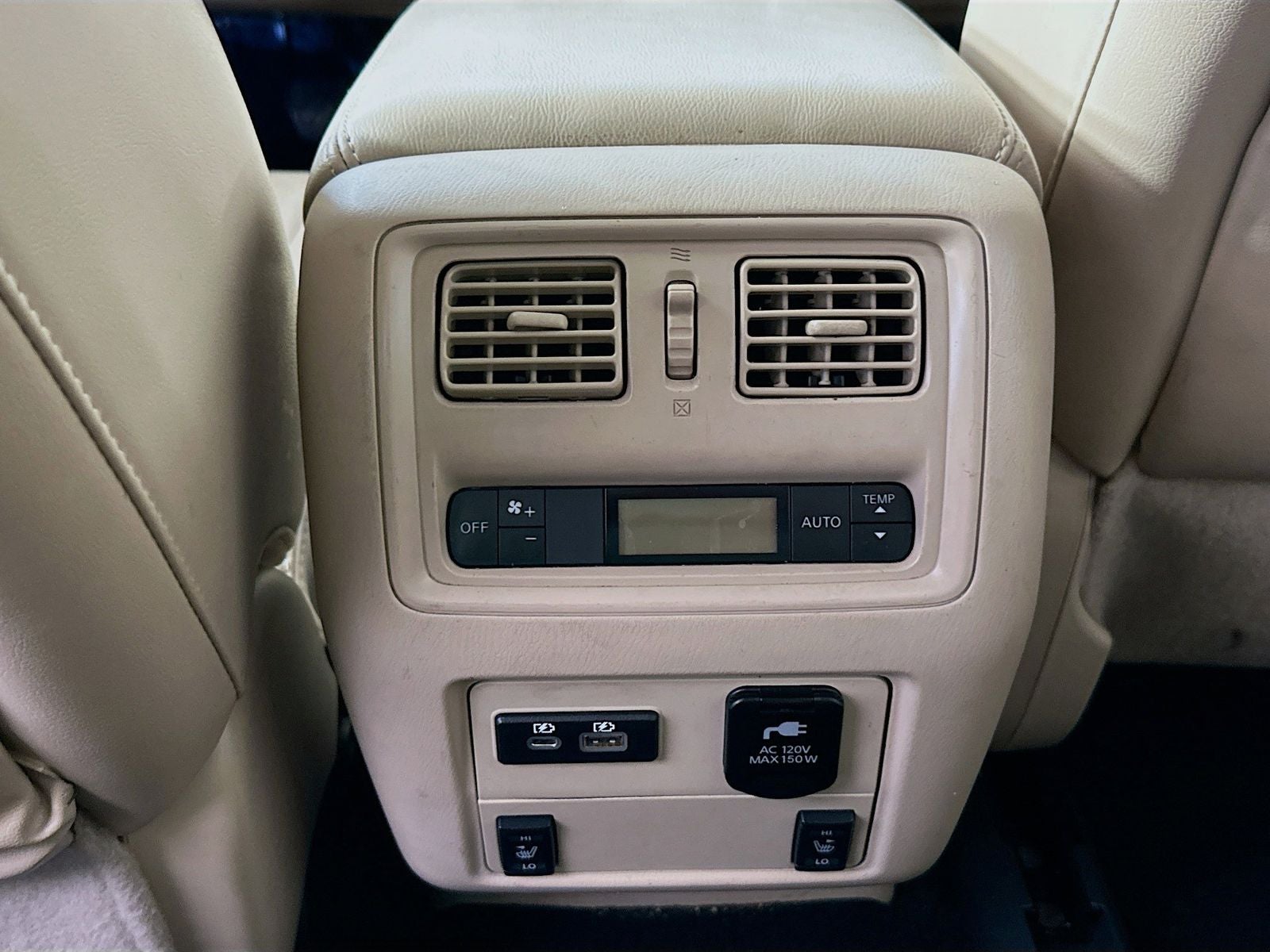 2020 Nissan Pathfinder Platinum