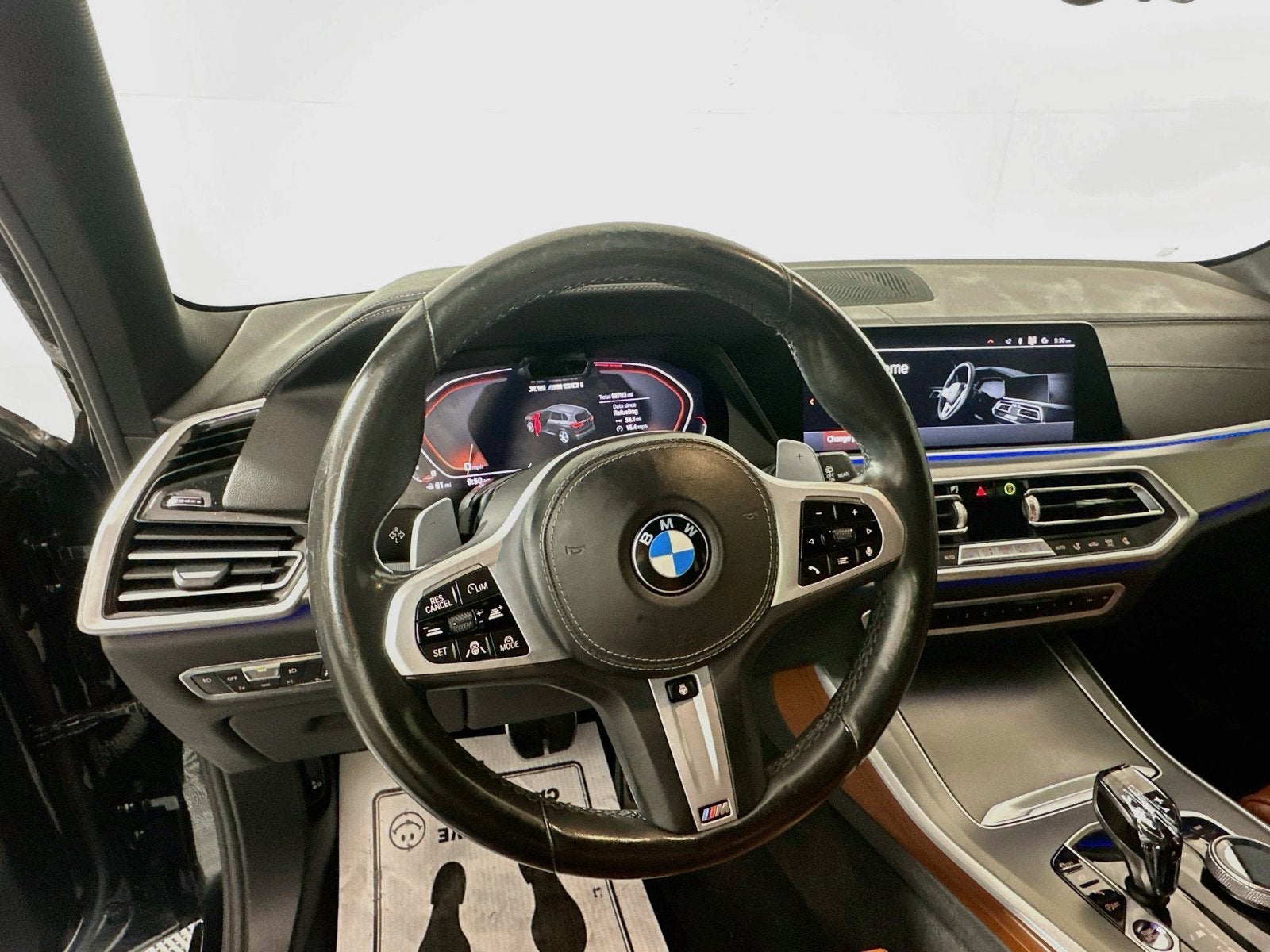 2021 BMW X5 M50i