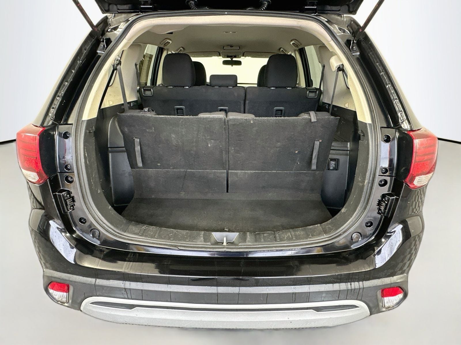 2020 Mitsubishi Outlander ES